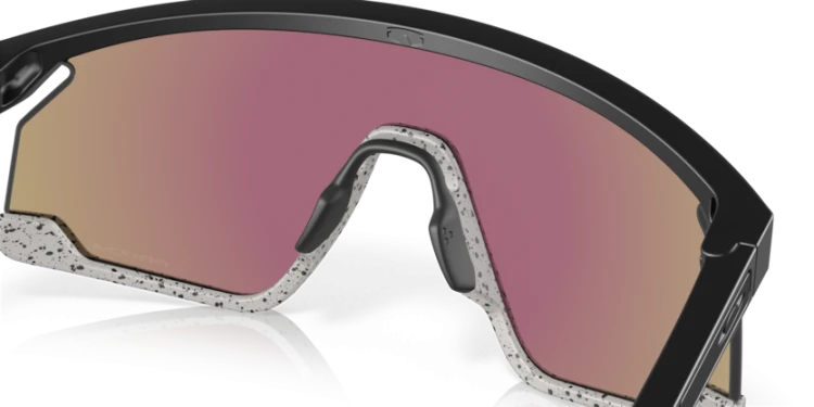 OO9280-03 5.png