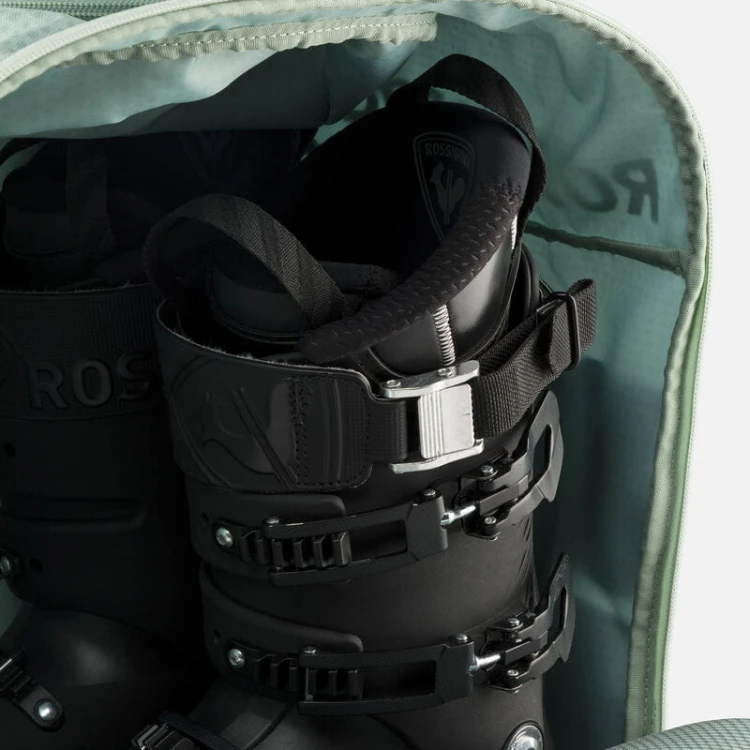 RKMAH01_ELECTRA_BOOT_AND_HELMET_PACK_RGB72DPI_07.jpg