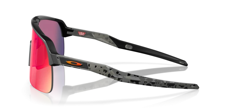OO9463-54 3.png