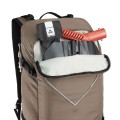 RKMCR02_ESCAPER_TOUR_25L_UMBER_RGB72DPI_07.jpg
