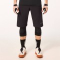 SEEKER AIRLINE SHORT BLACK 9.jpg