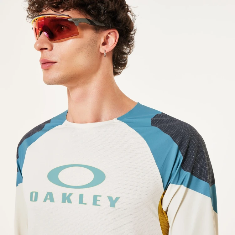 SEEKER EDGE LS JERSEY 68 3.jpg