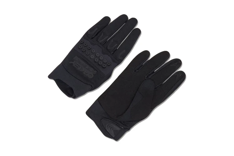 0015697_oakley-guanti-switchback-mtb-glove-20-black.jpeg