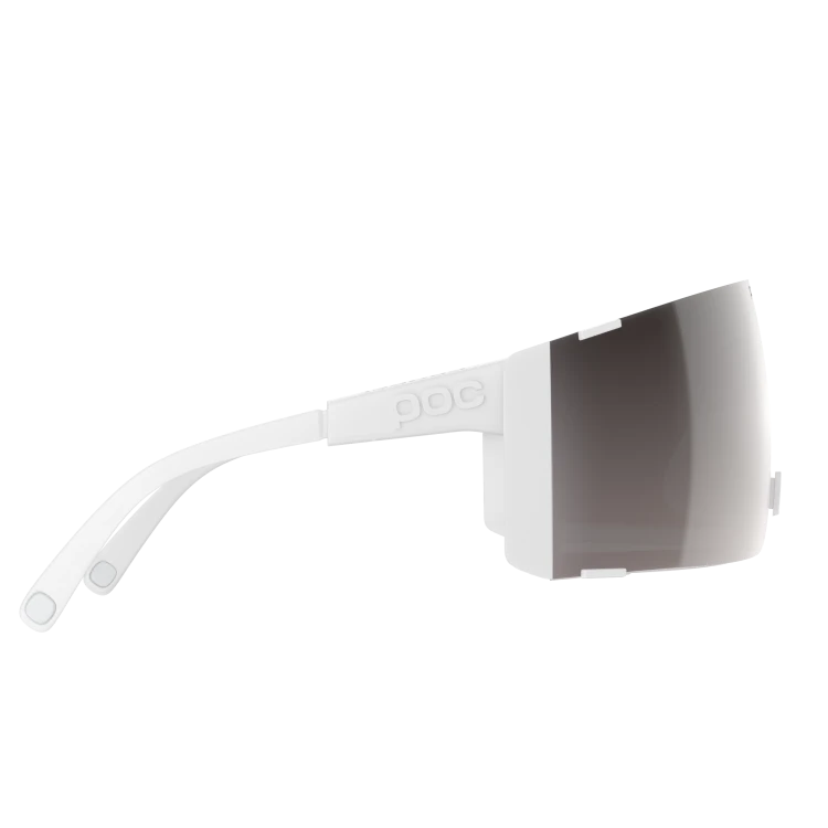PRO1001_9545_HydrogenWhite_ClarityRoad_SunnySilver_3.png